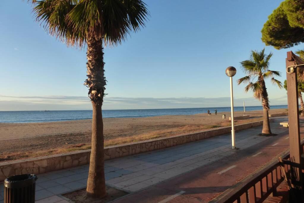 Apartamento A 1ª Linea De Mar, Vilafortuny Cambrils Exteriör bild