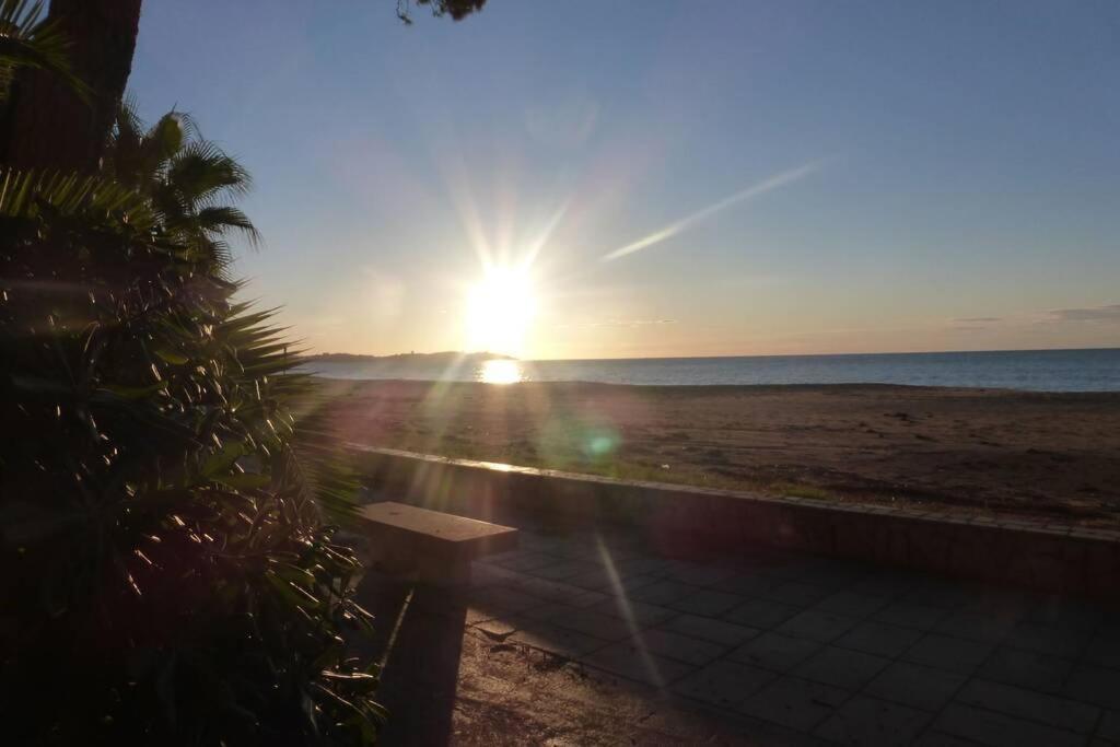 Apartamento A 1ª Linea De Mar, Vilafortuny Cambrils Exteriör bild